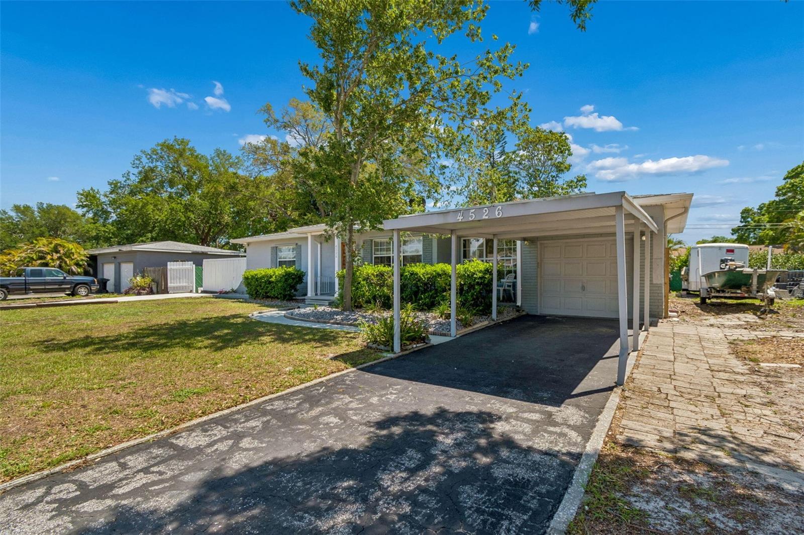 4526 YARDLEY AVE N, ST PETERSBURG, FL, 33713