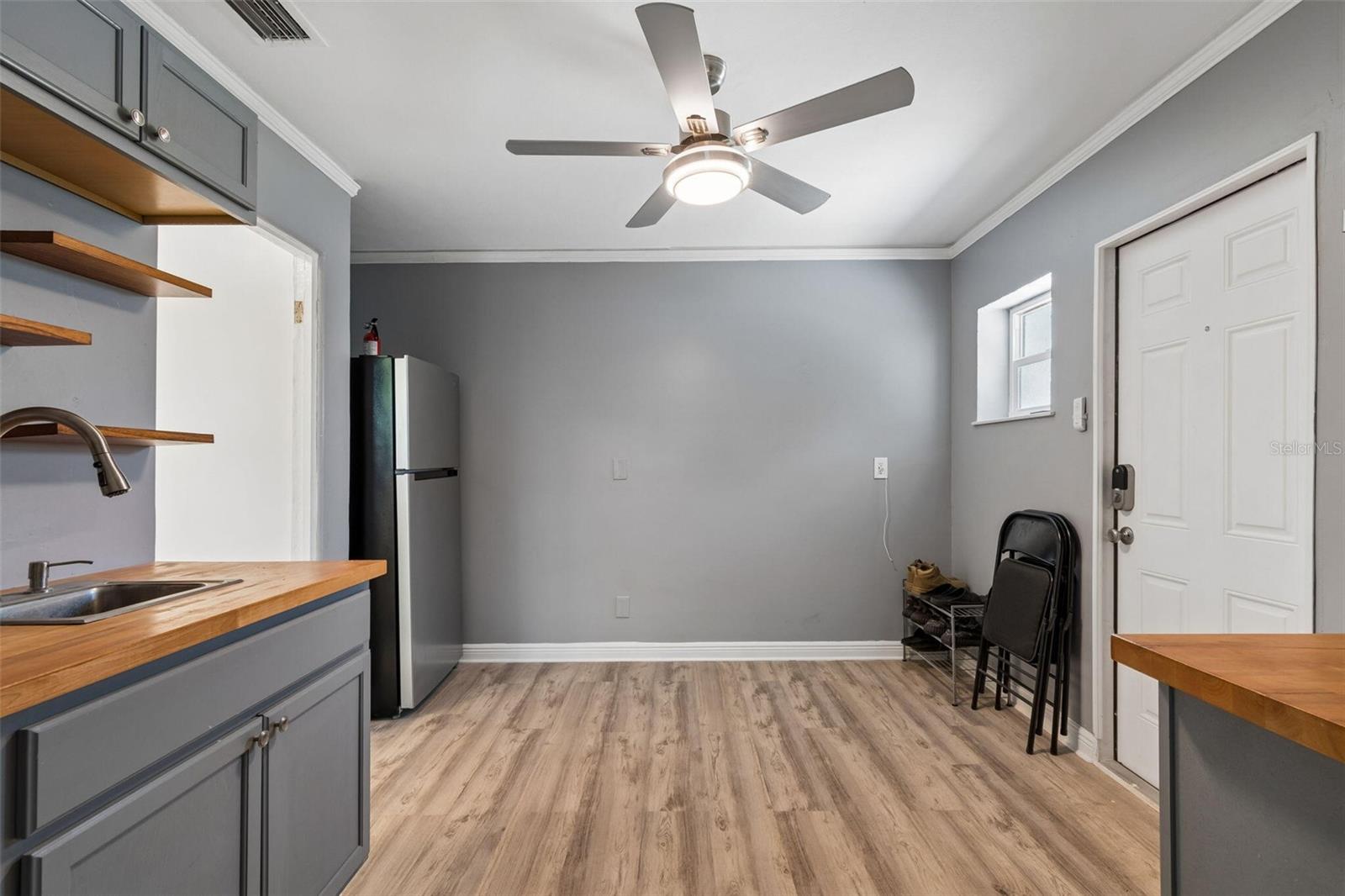 4526 YARDLEY AVE N, ST PETERSBURG, FL, 33713