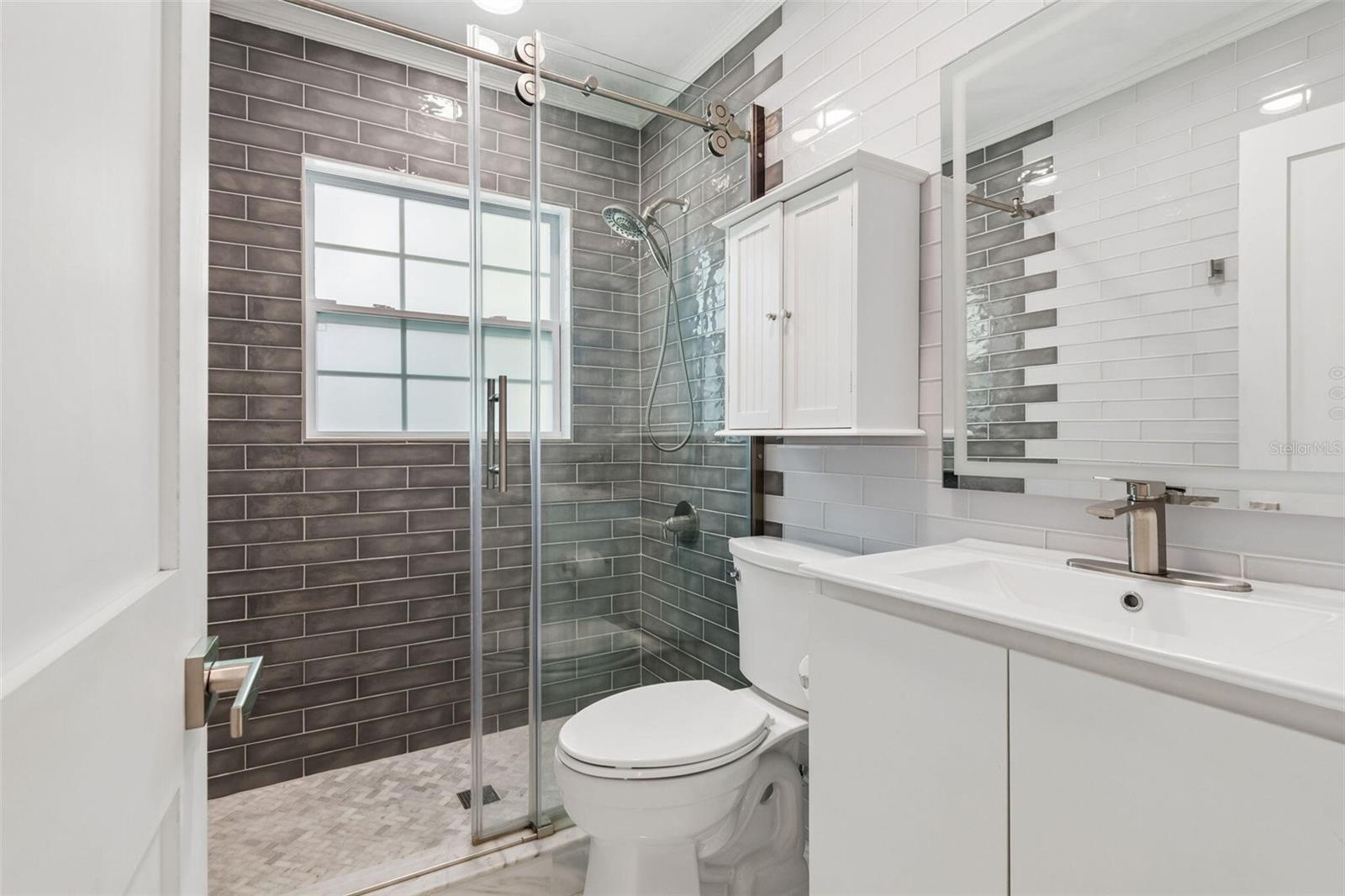 4526 YARDLEY AVE N, ST PETERSBURG, FL, 33713