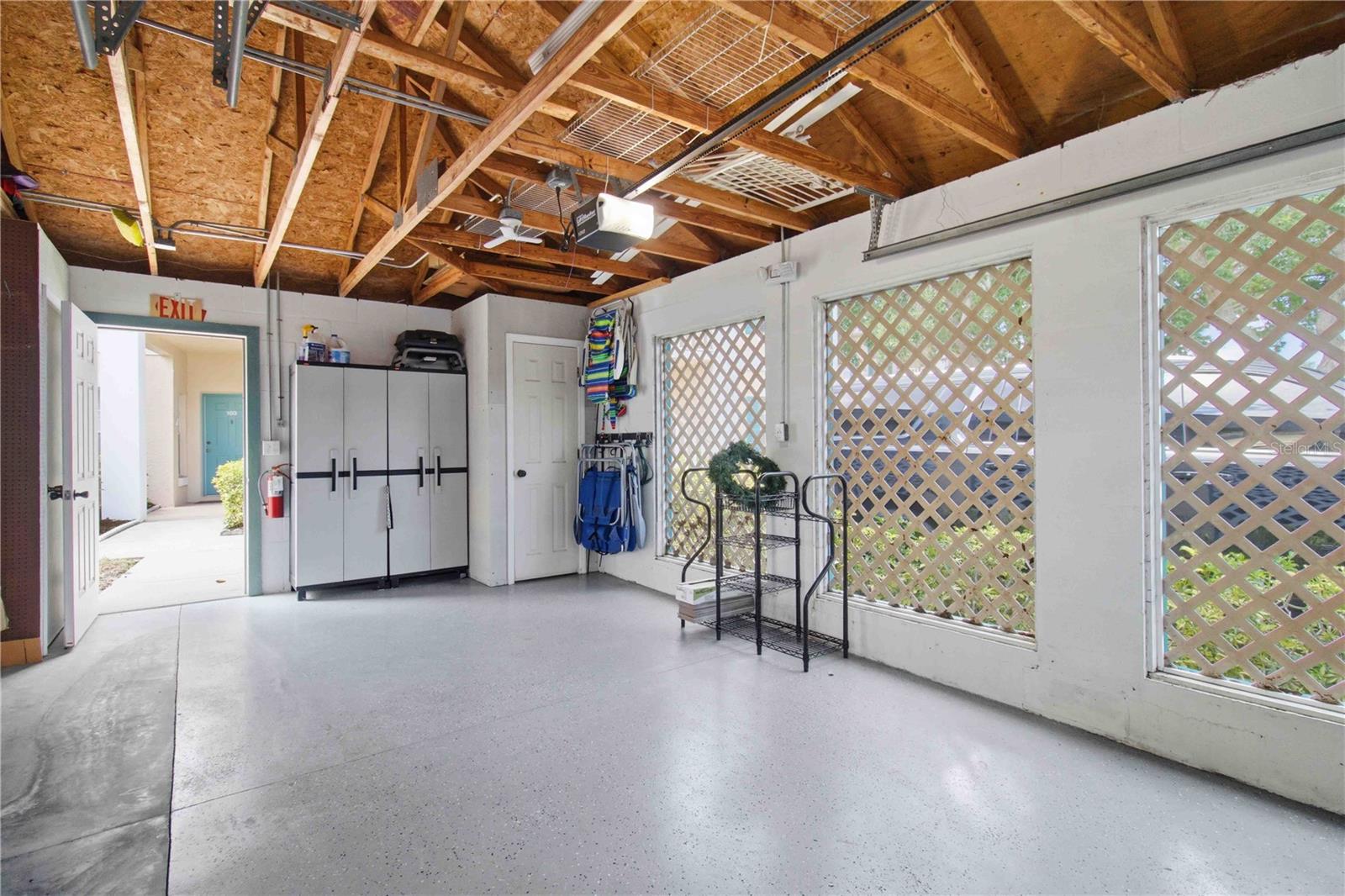 4211 CADDIE DR E #204, BRADENTON, FL, 34203