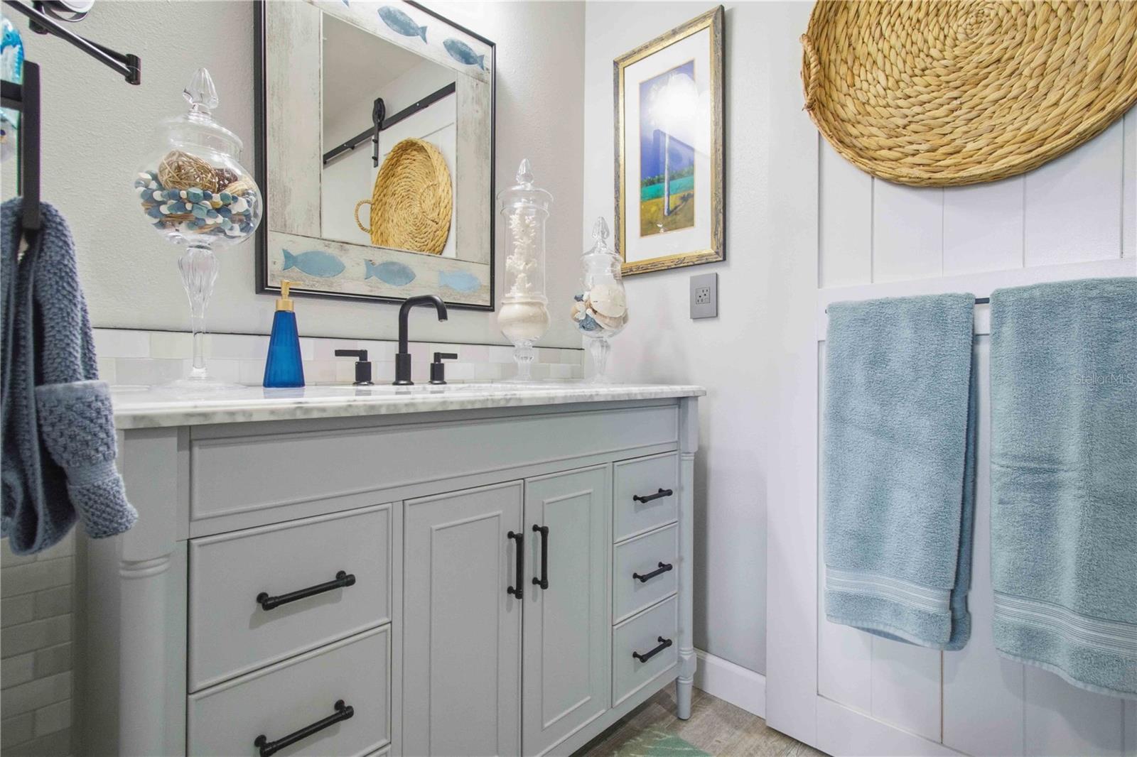 4211 CADDIE DR E #204, BRADENTON, FL, 34203