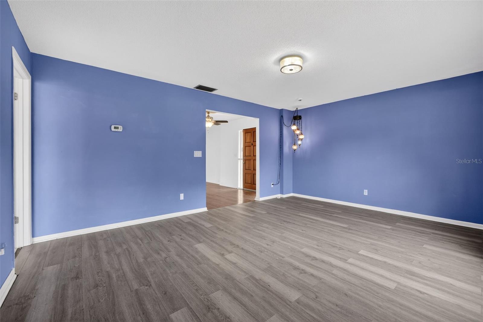 1660 E SHANGRI LA DR, DAYTONA BEACH, FL, 32119
