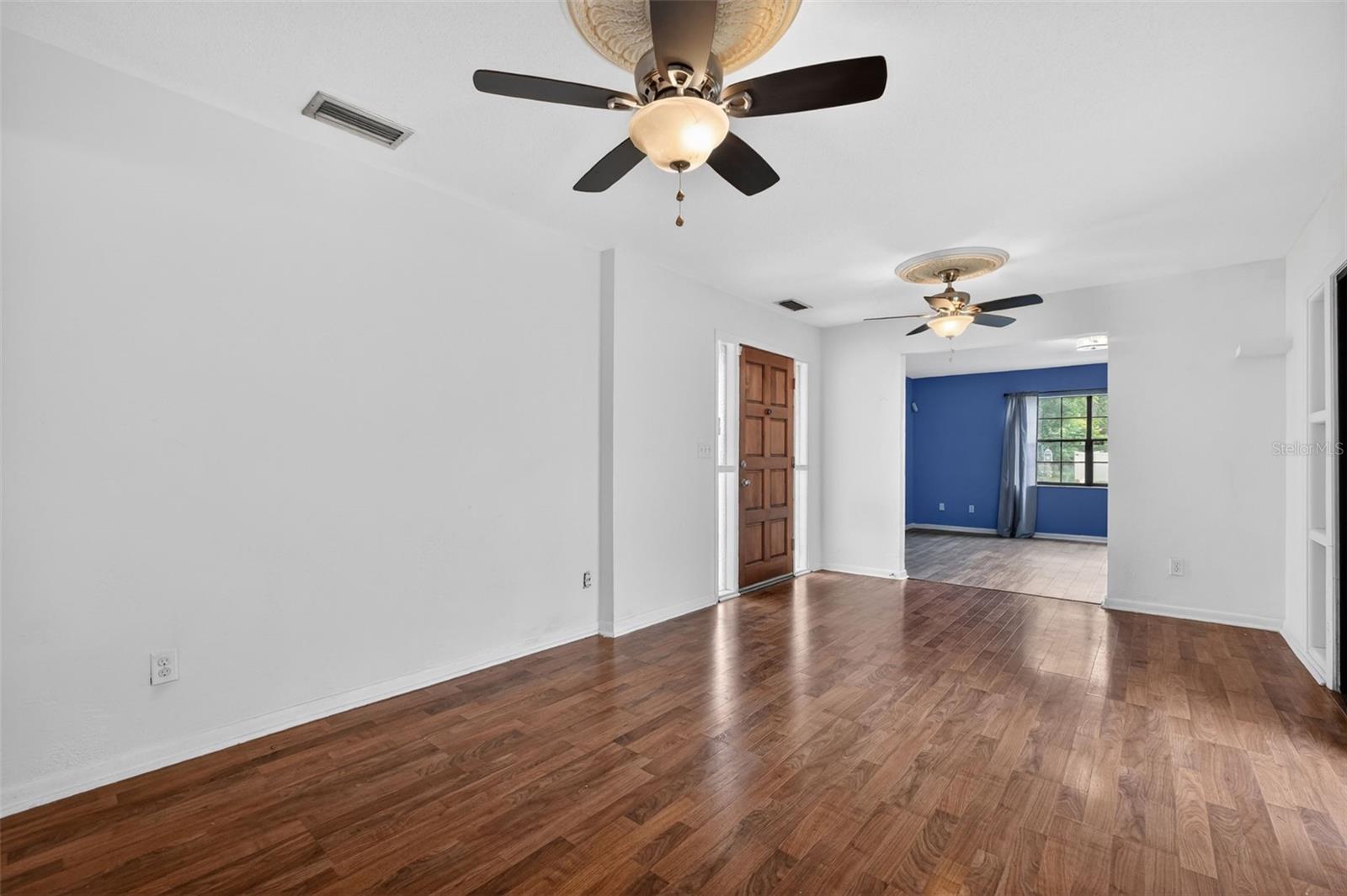 1660 E SHANGRI LA DR, DAYTONA BEACH, FL, 32119