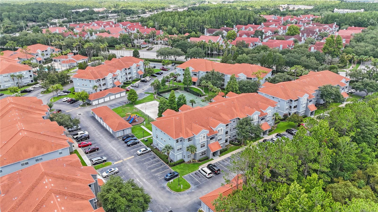 18001 RICHMOND PLACE DR #1010, TAMPA, FL, 33647