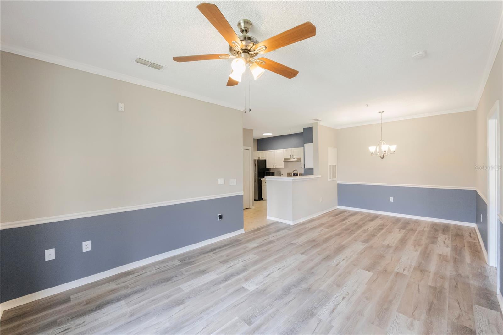 18001 RICHMOND PLACE DR #1010, TAMPA, FL, 33647