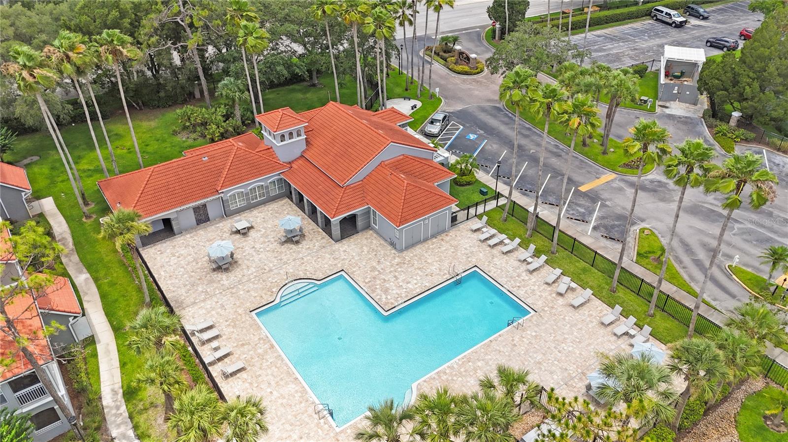 18001 RICHMOND PLACE DR #1010, TAMPA, FL, 33647