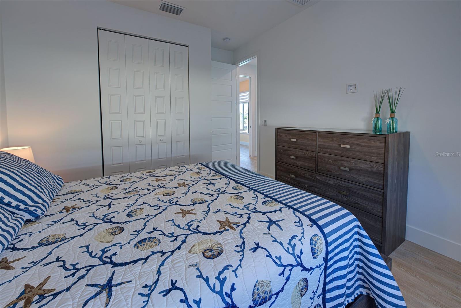 1082 BOUNDARY BLVD, ROTONDA WEST, FL, 33947