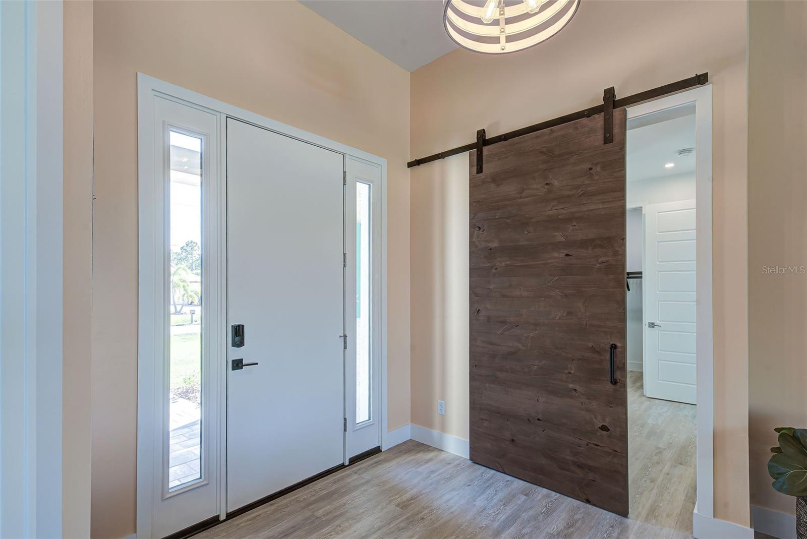 1082 BOUNDARY BLVD, ROTONDA WEST, FL, 33947