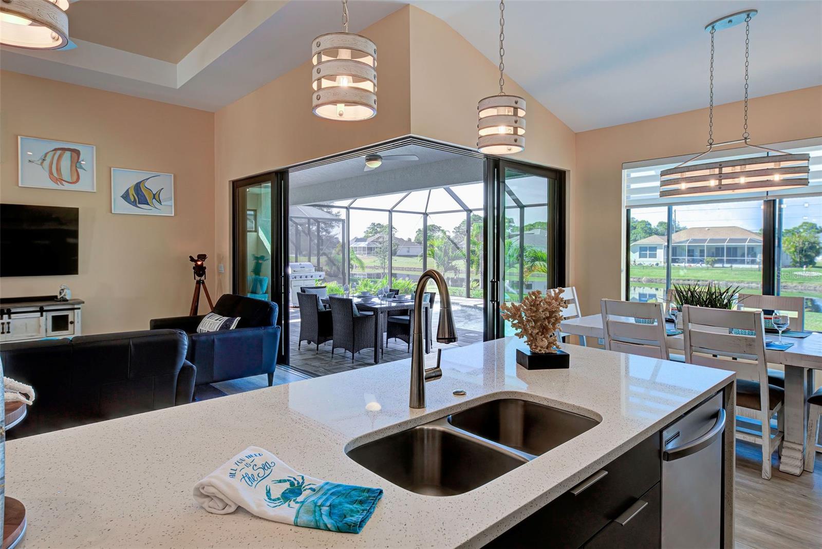 1082 BOUNDARY BLVD, ROTONDA WEST, FL, 33947