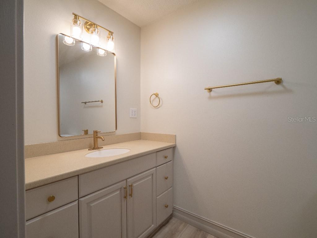 403 E CAROLINA AVE, PLANT CITY, FL, 33563