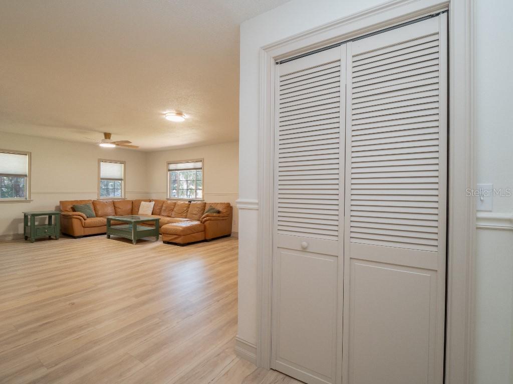 403 E CAROLINA AVE, PLANT CITY, FL, 33563