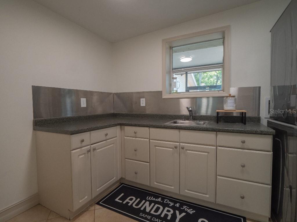 403 E CAROLINA AVE, PLANT CITY, FL, 33563