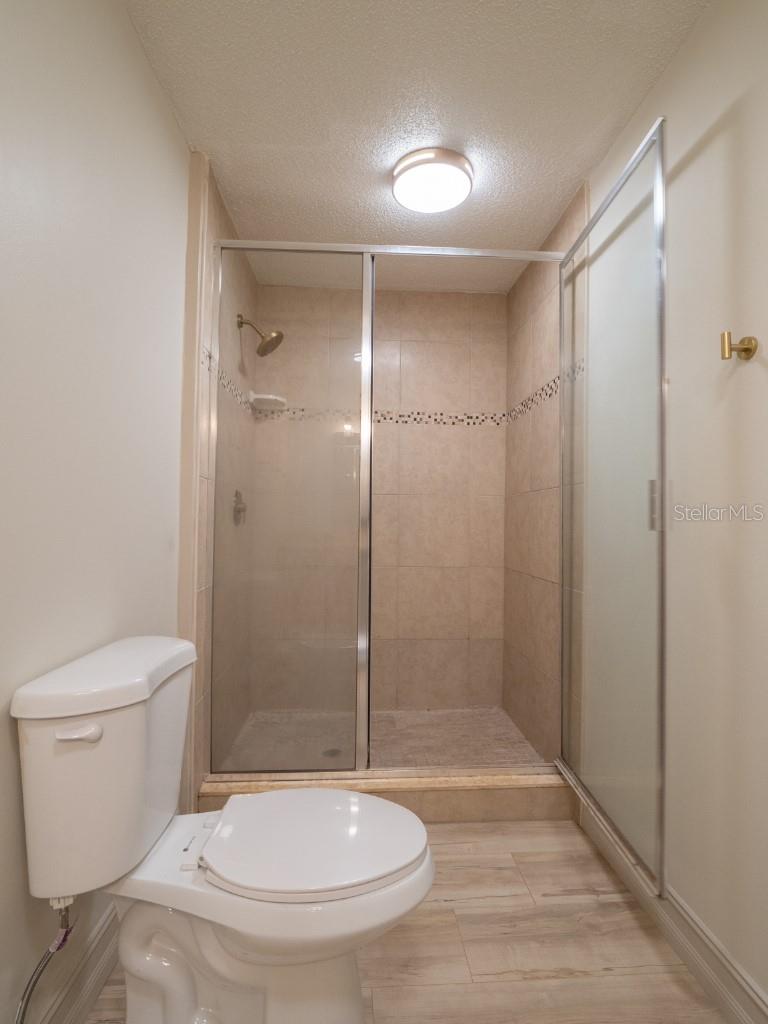 403 E CAROLINA AVE, PLANT CITY, FL, 33563