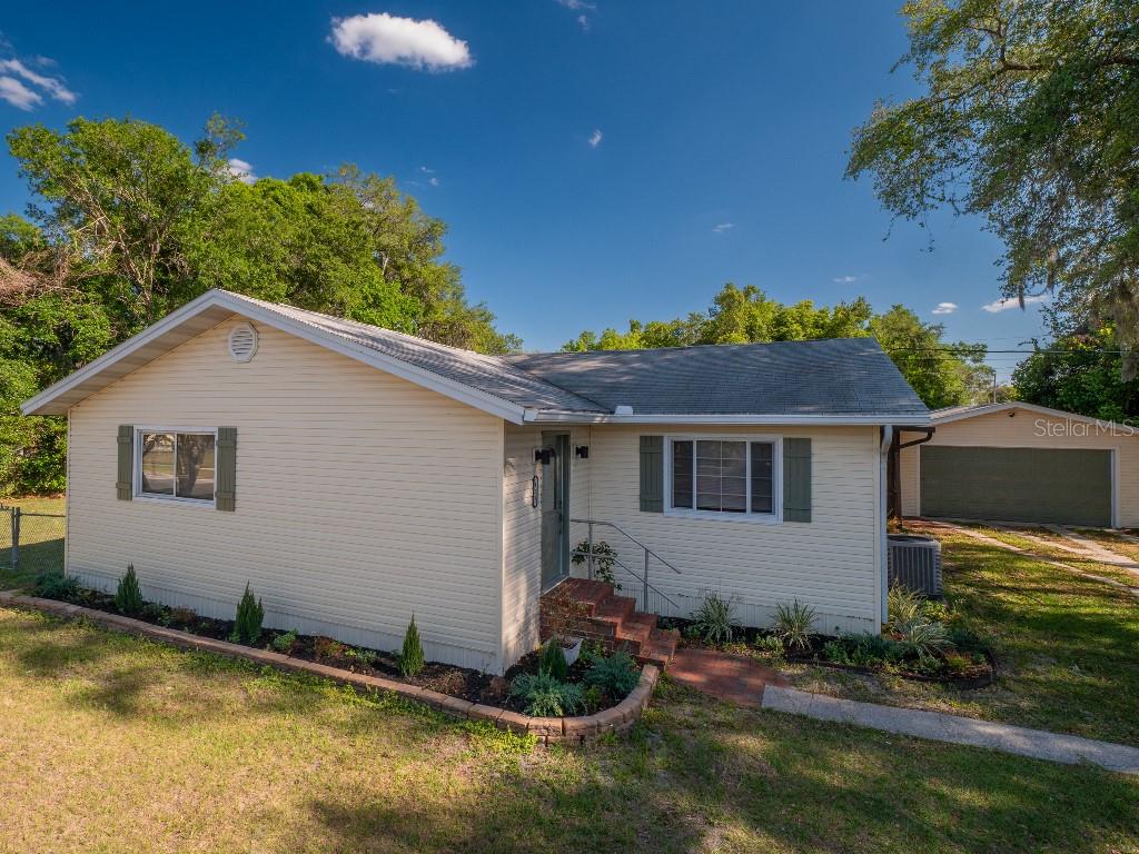 403 E CAROLINA AVE, PLANT CITY, FL, 33563