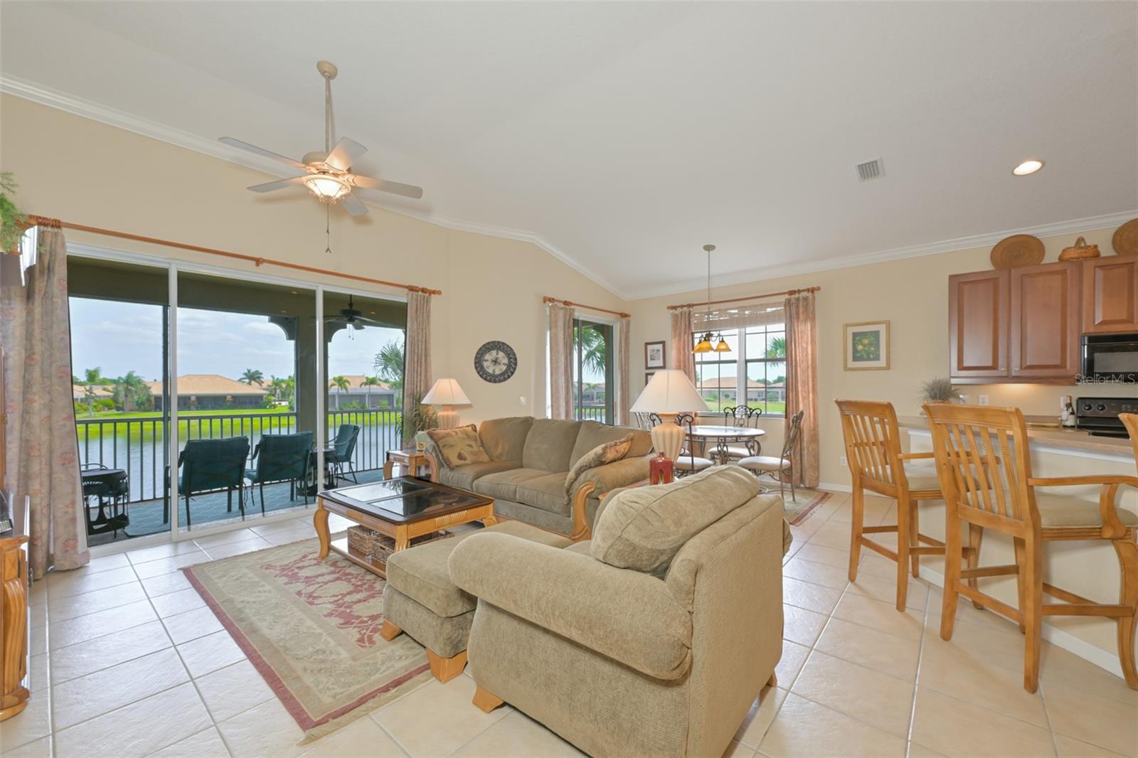 1330 EMERALD DUNES DR, SUN CITY CENTER, FL, 33573