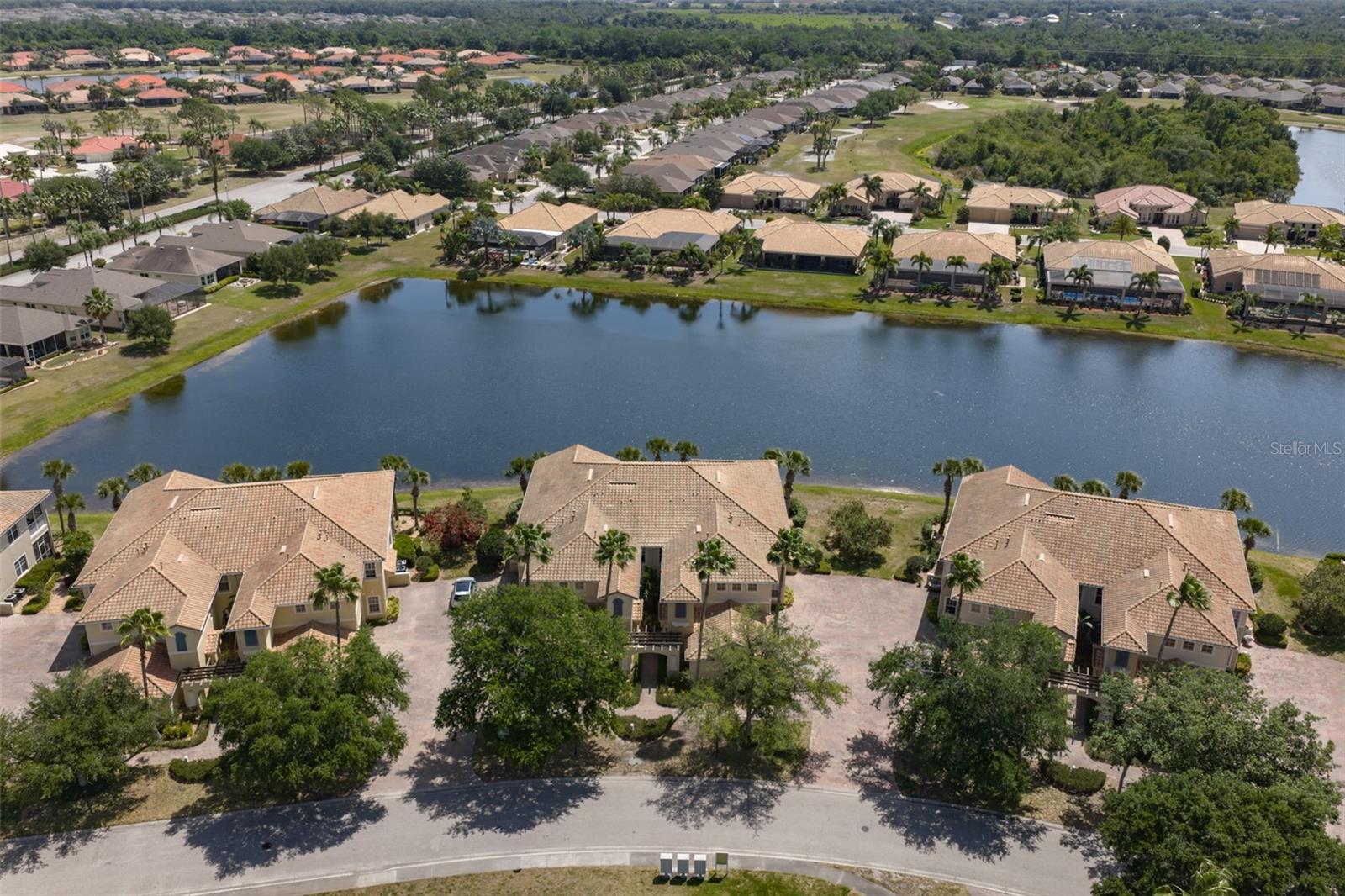 1330 EMERALD DUNES DR, SUN CITY CENTER, FL, 33573