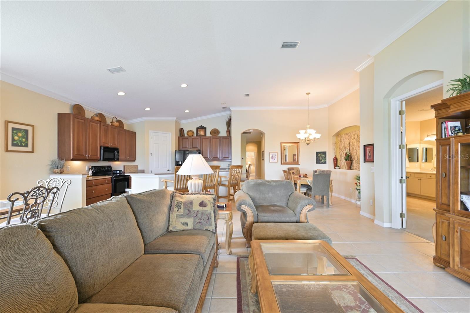 1330 EMERALD DUNES DR, SUN CITY CENTER, FL, 33573