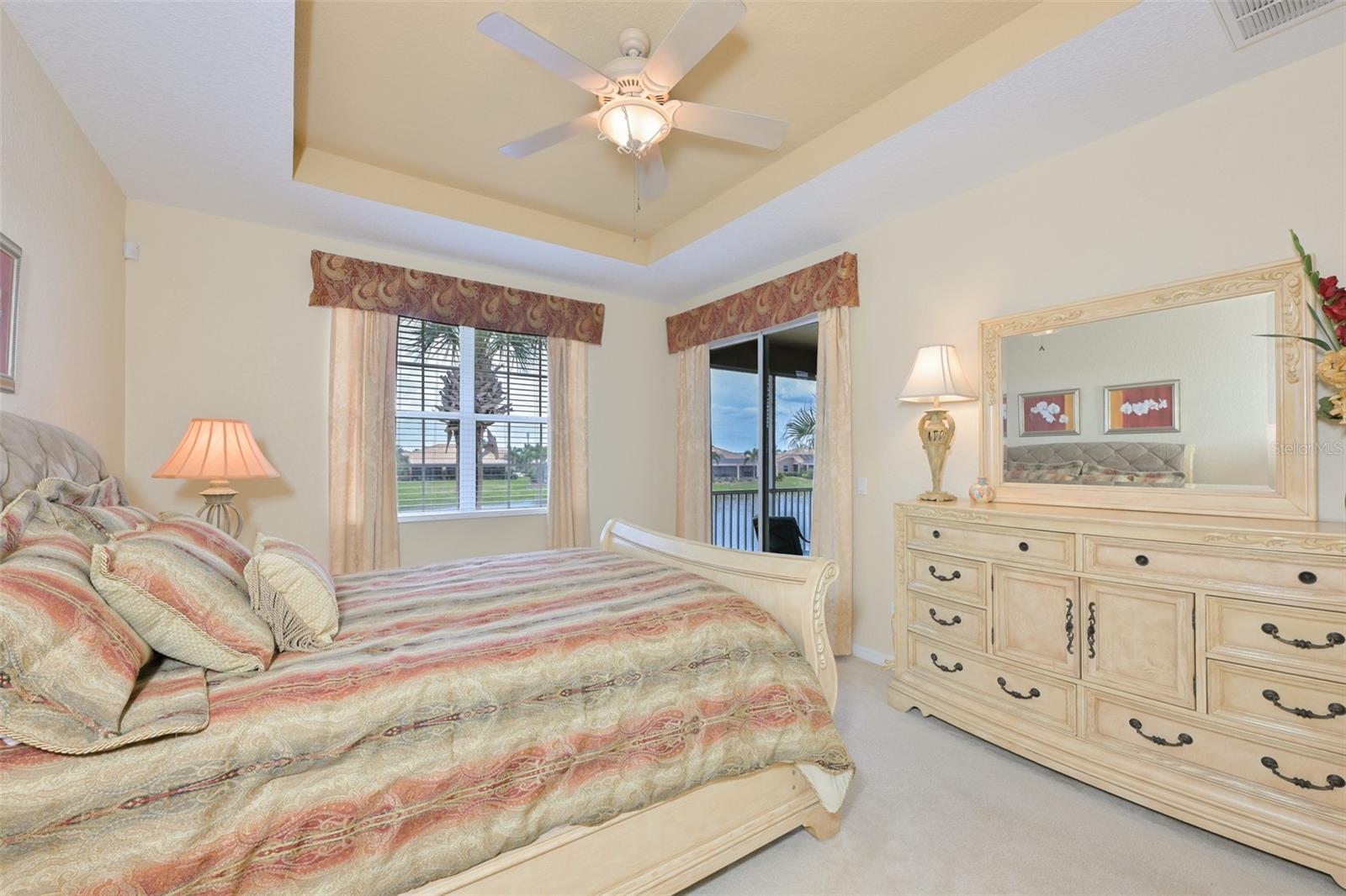 1330 EMERALD DUNES DR, SUN CITY CENTER, FL, 33573