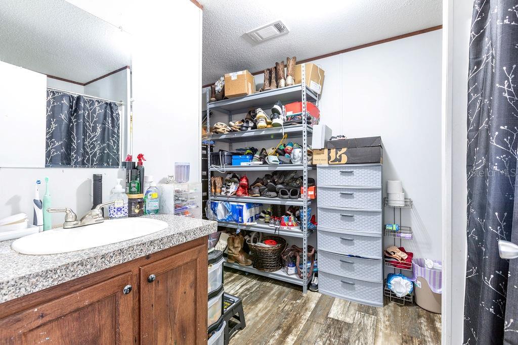 1147 SE HAMMERLY ST, MADISON, FL, 32340