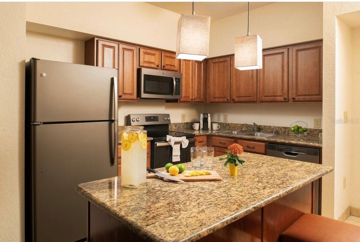 12538 FLORIDAYS RESORT DR #611C, ORLANDO, FL, 32821