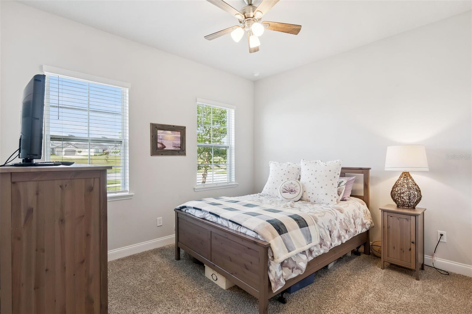 17060 SECRET HOLLOW LOOP, CLERMONT, FL, 34711