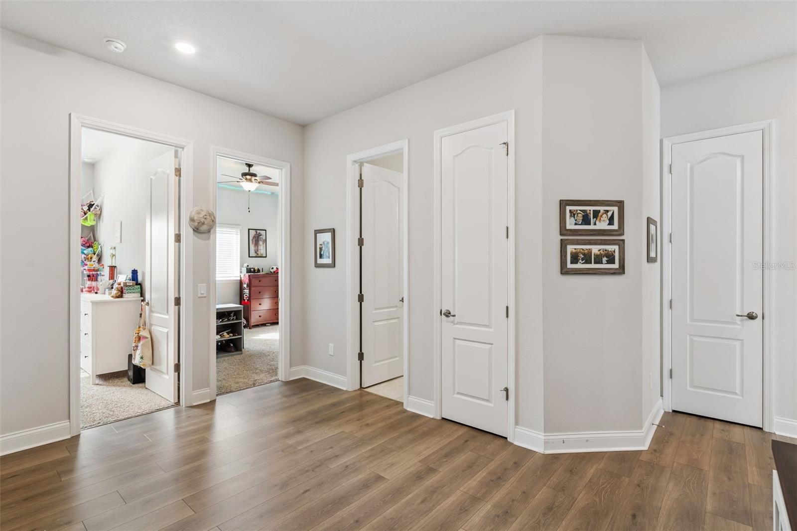 17060 SECRET HOLLOW LOOP, CLERMONT, FL, 34711