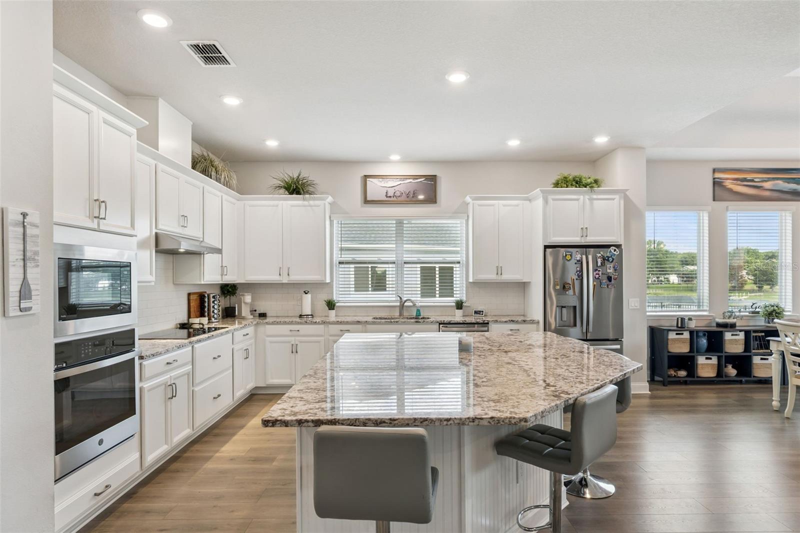 17060 SECRET HOLLOW LOOP, CLERMONT, FL, 34711