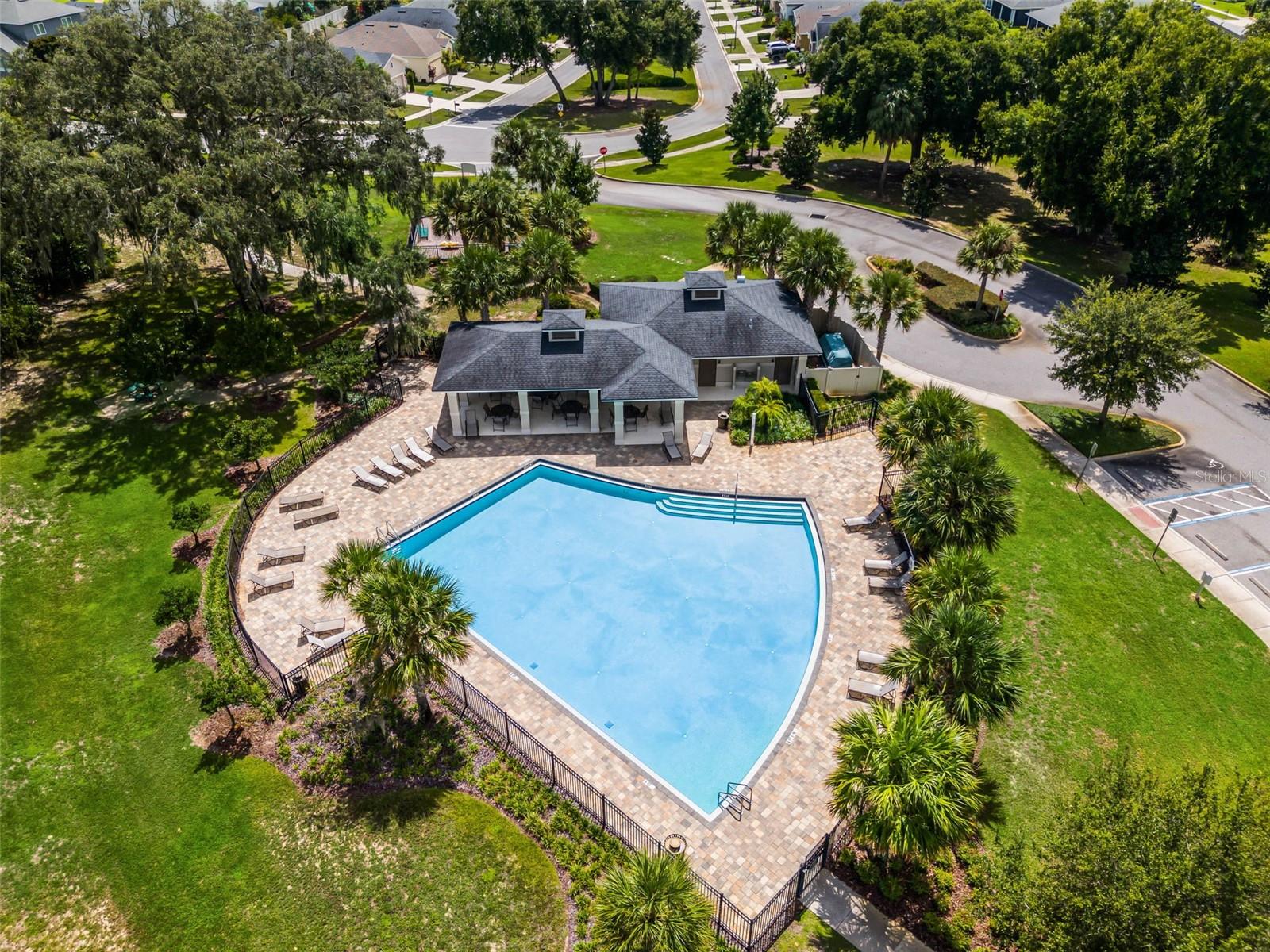 17060 SECRET HOLLOW LOOP, CLERMONT, FL, 34711