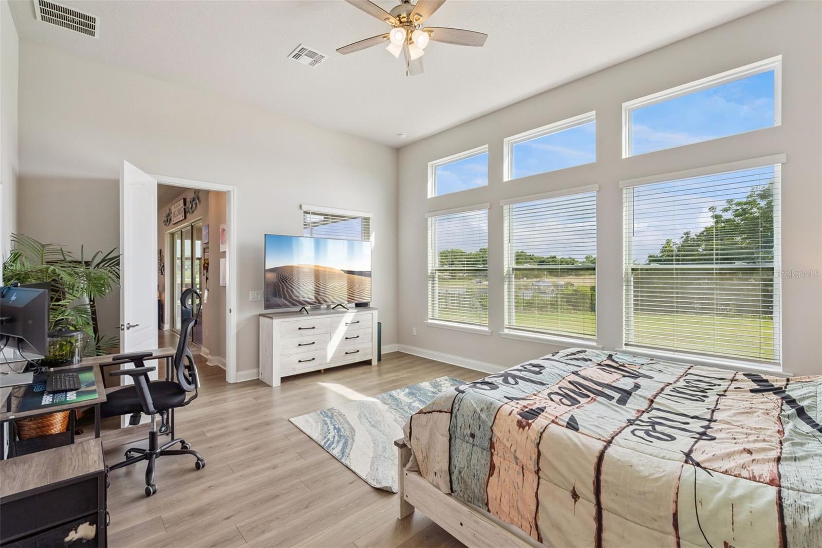 17060 SECRET HOLLOW LOOP, CLERMONT, FL, 34711