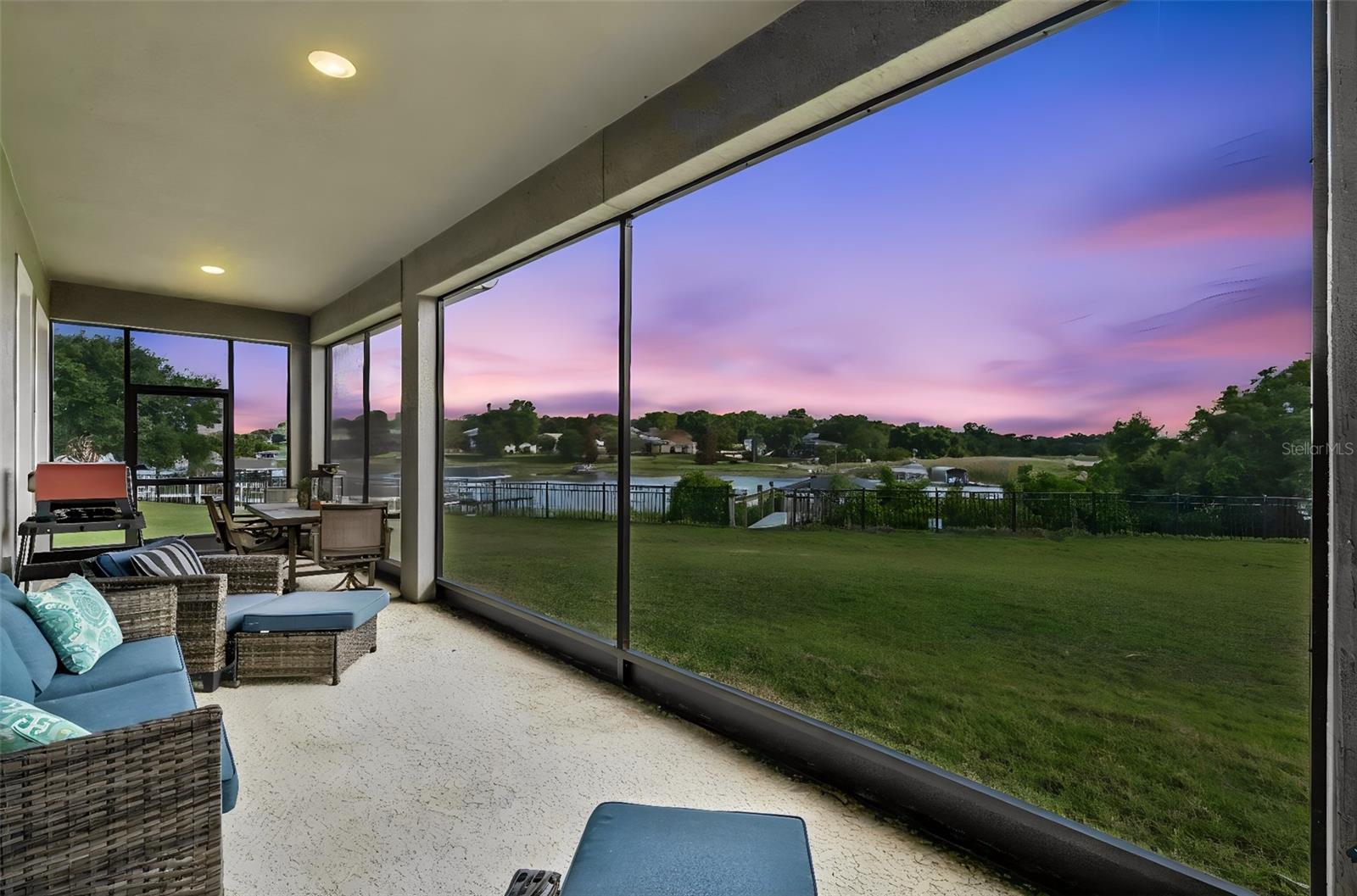 17060 SECRET HOLLOW LOOP, CLERMONT, FL, 34711