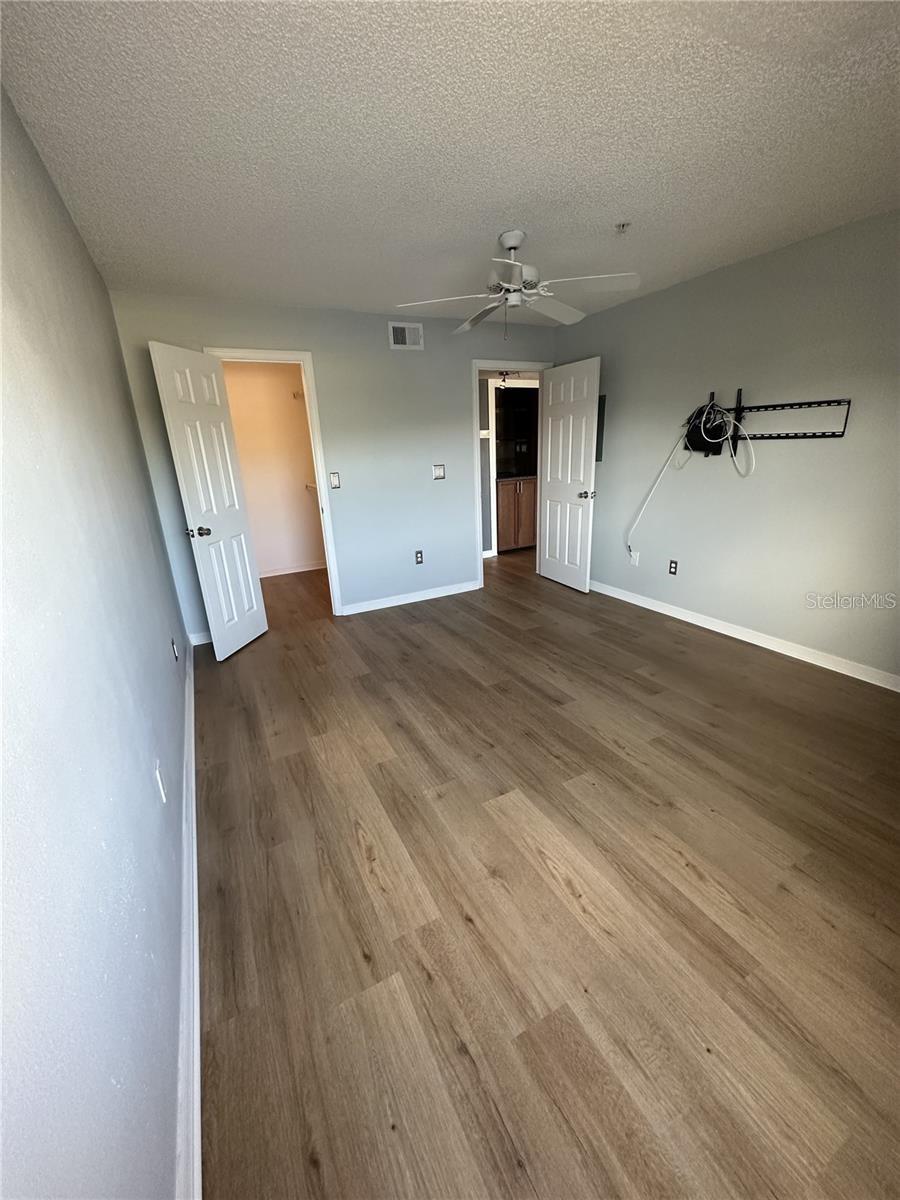 2400 FEATHER SOUND DR #1435, CLEARWATER, FL, 33762