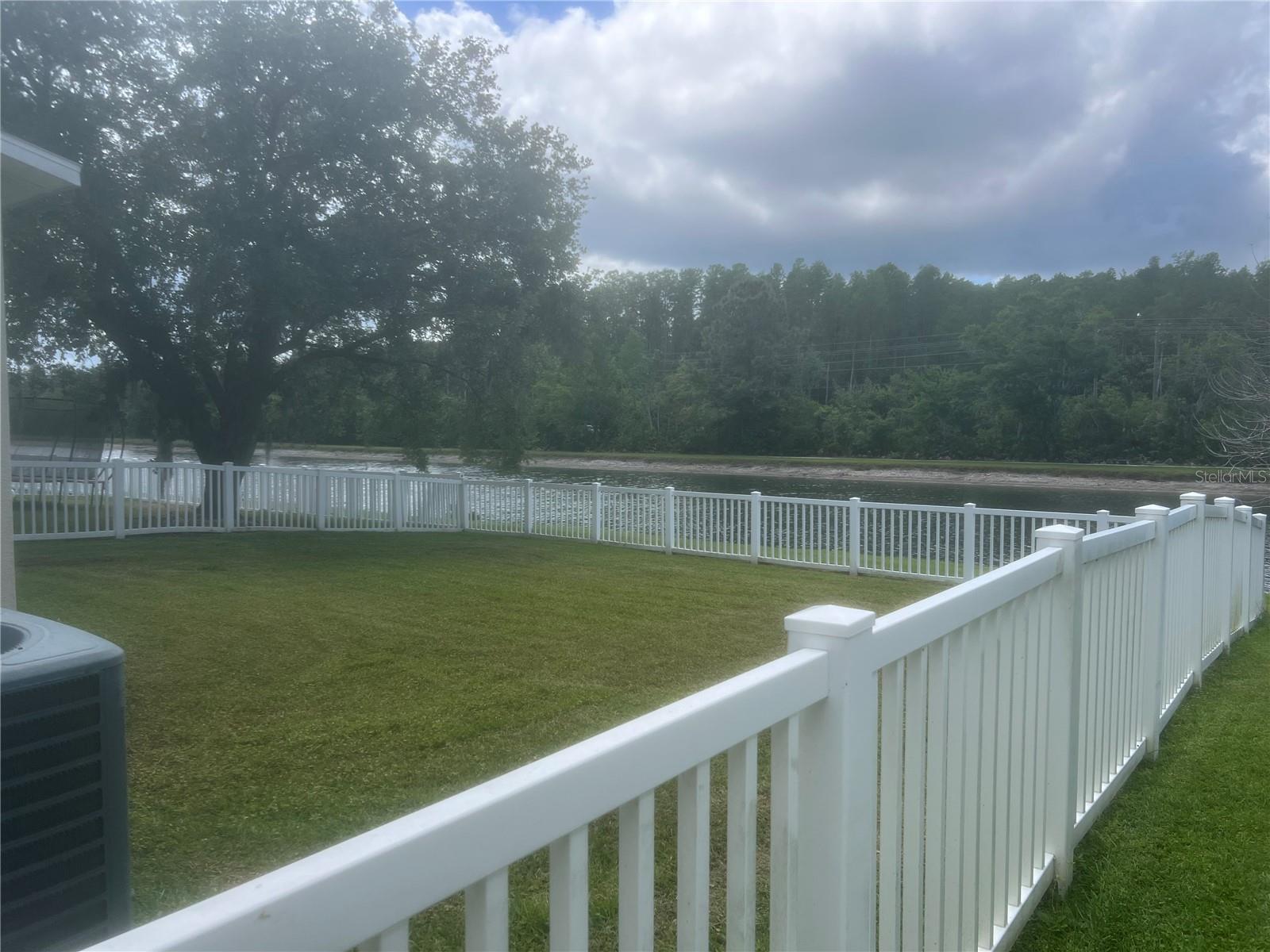 19036 FISHERMANS BEND DR, LUTZ, FL, 33558