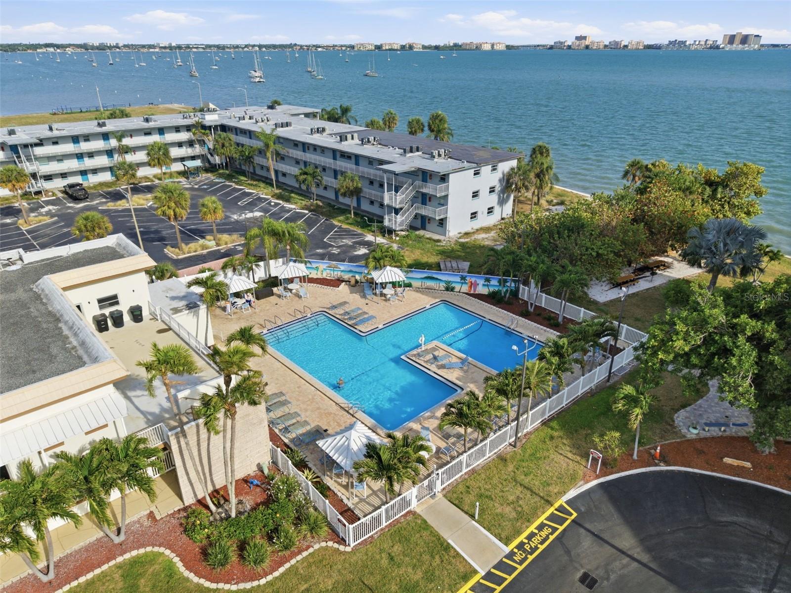 5980 SHORE BLVD S #901, GULFPORT, FL, 33707