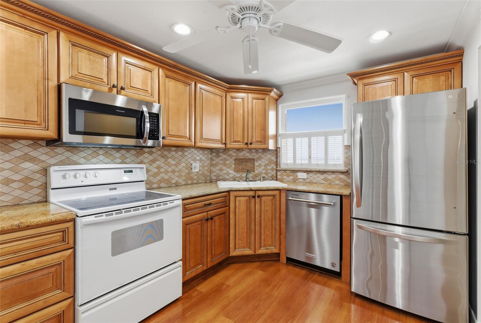 5980 SHORE BLVD S #901, GULFPORT, FL, 33707