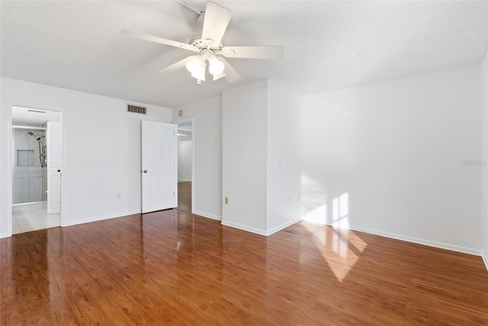 5980 SHORE BLVD S #901, GULFPORT, FL, 33707