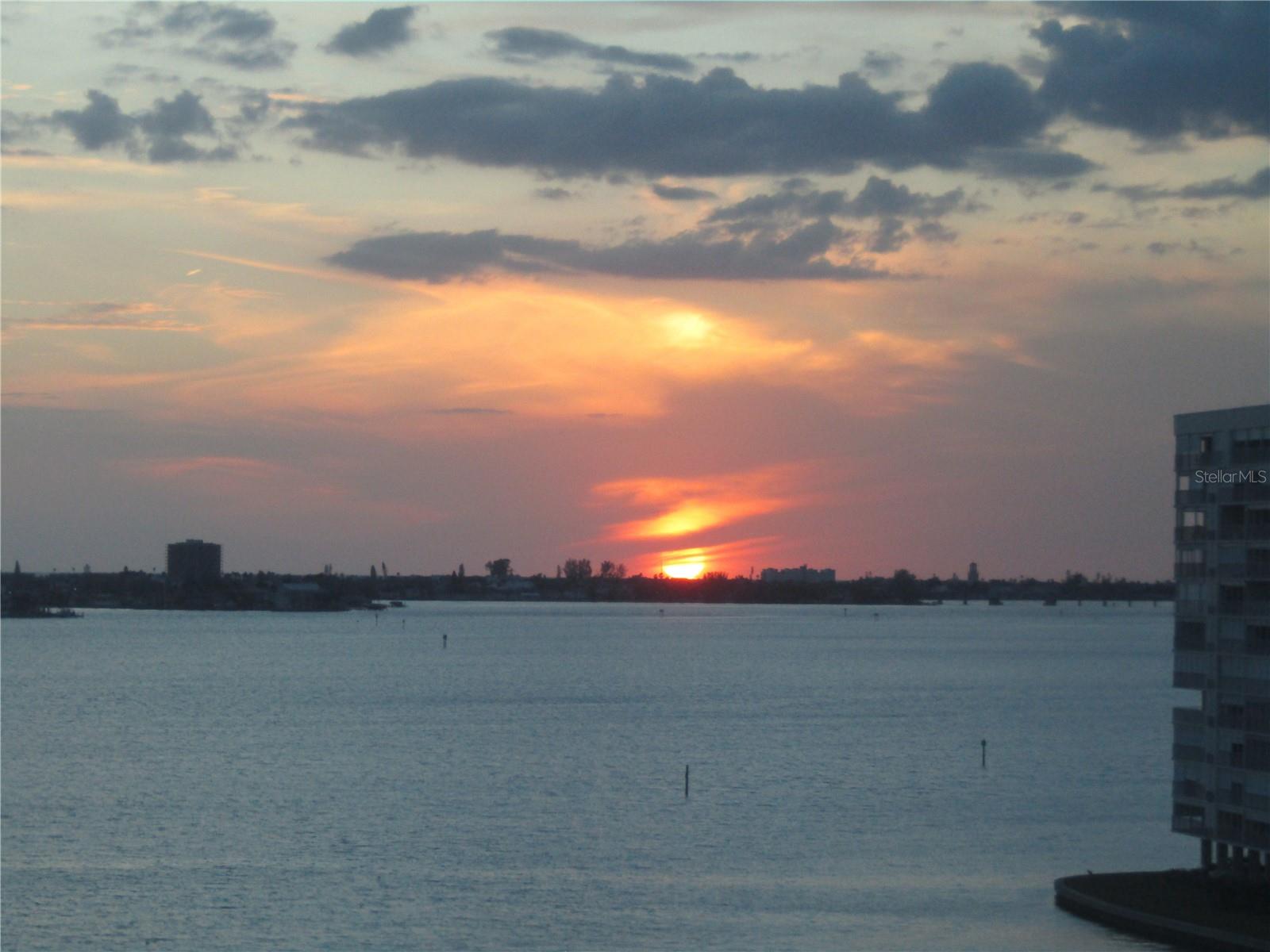 5980 SHORE BLVD S #901, GULFPORT, FL, 33707