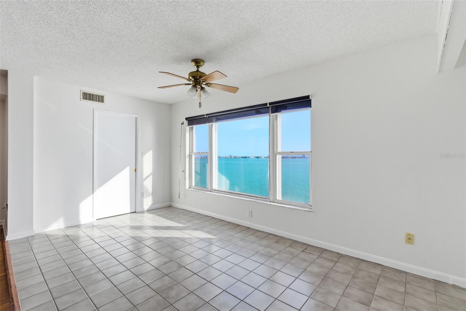 5980 SHORE BLVD S #901, GULFPORT, FL, 33707