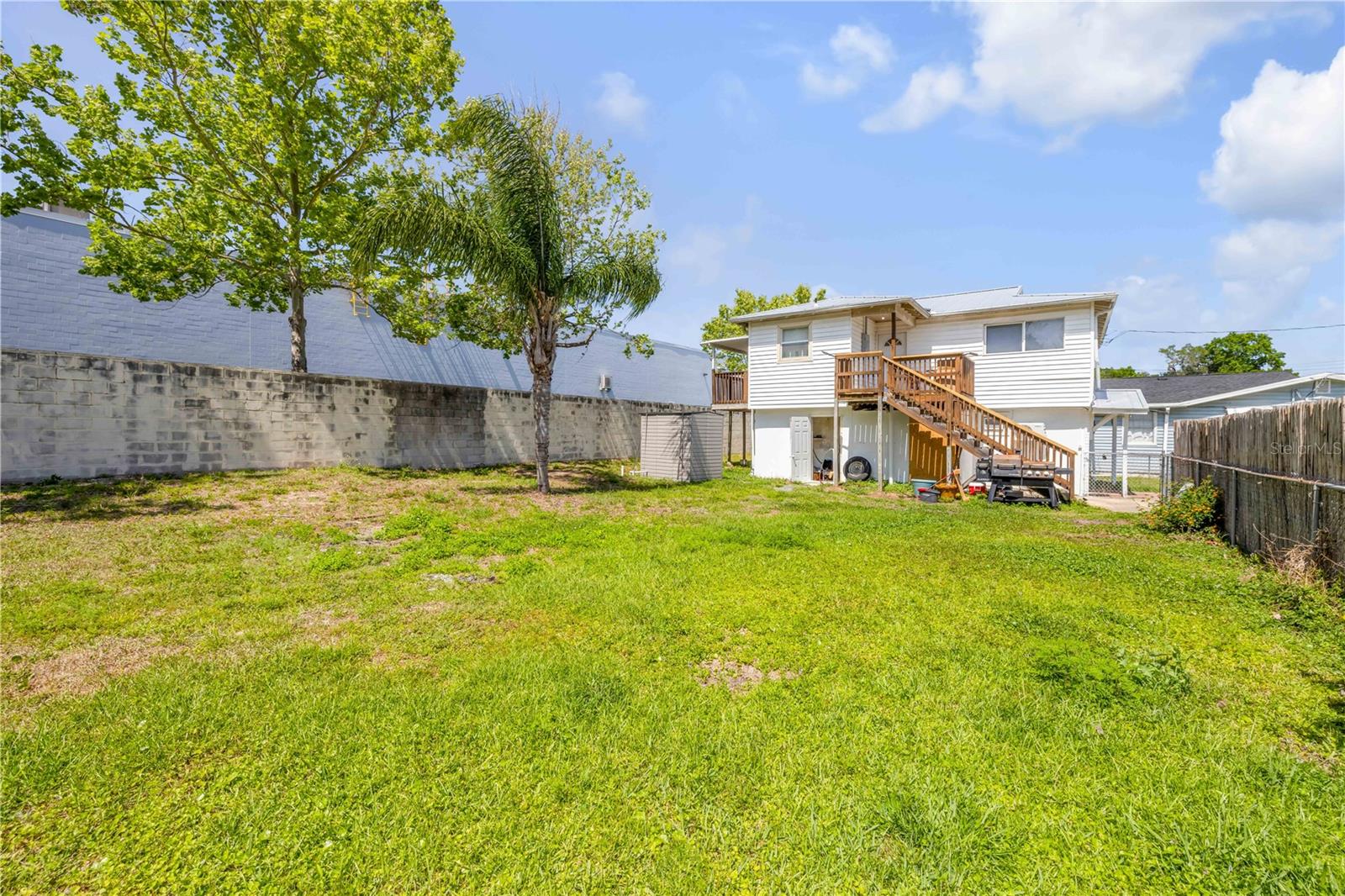 1051 JUNE TER, DAYTONA BEACH, FL, 32119