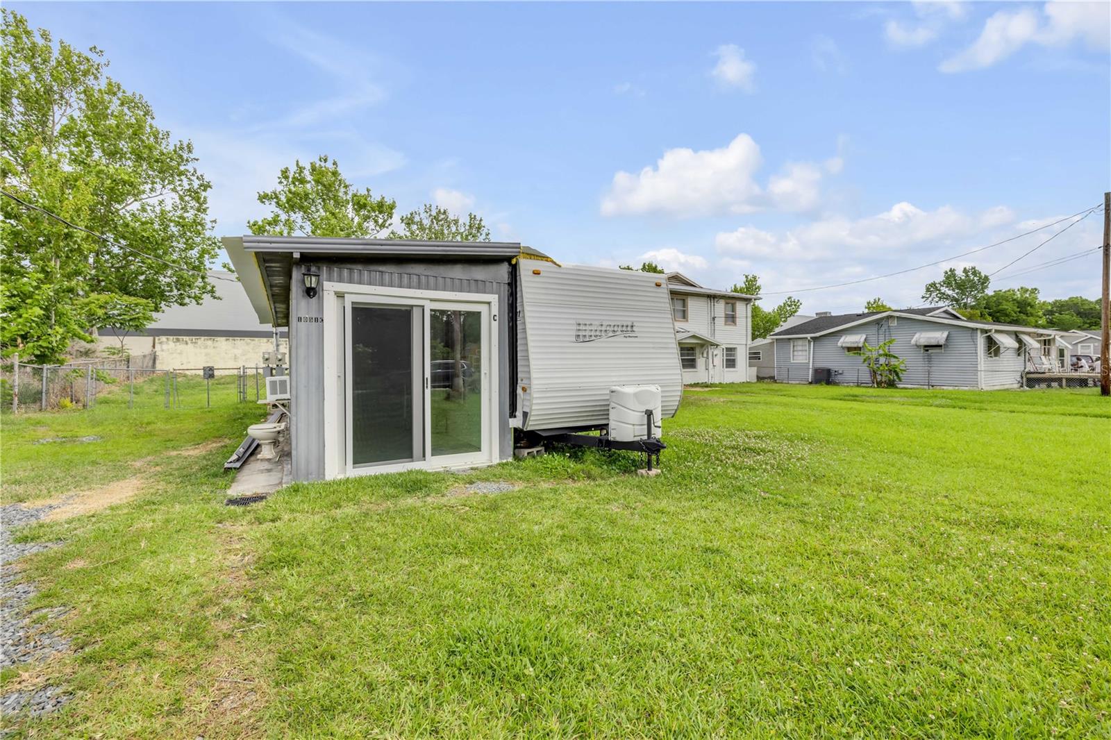 1051 JUNE TER, DAYTONA BEACH, FL, 32119