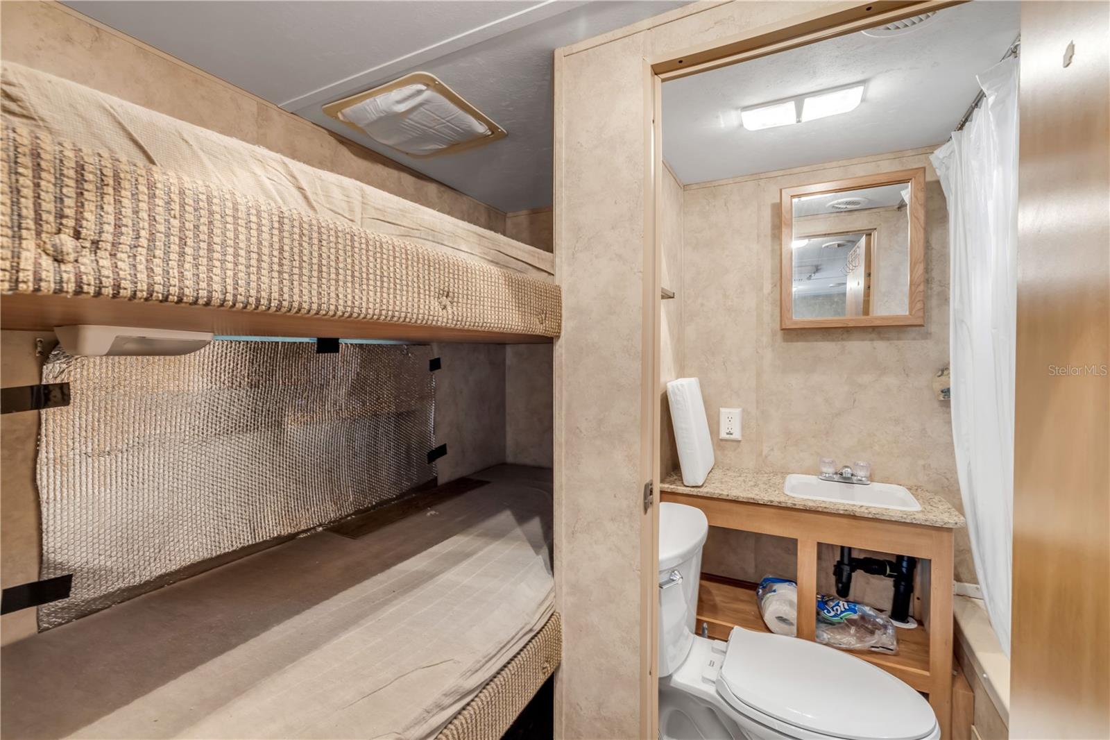 1051 JUNE TER, DAYTONA BEACH, FL, 32119