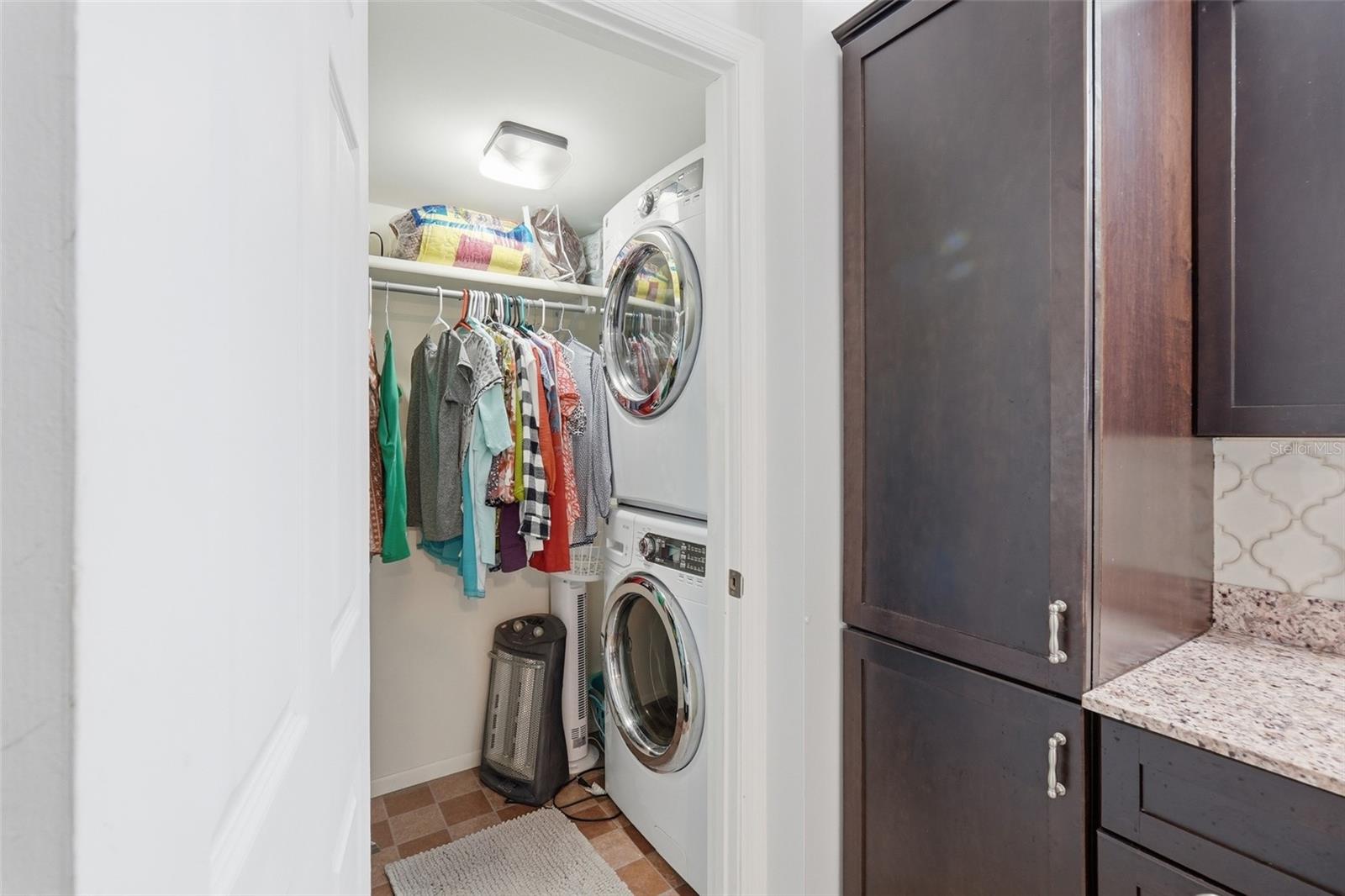 111 WINTERBERRY AVE, WILDWOOD, FL, 34785