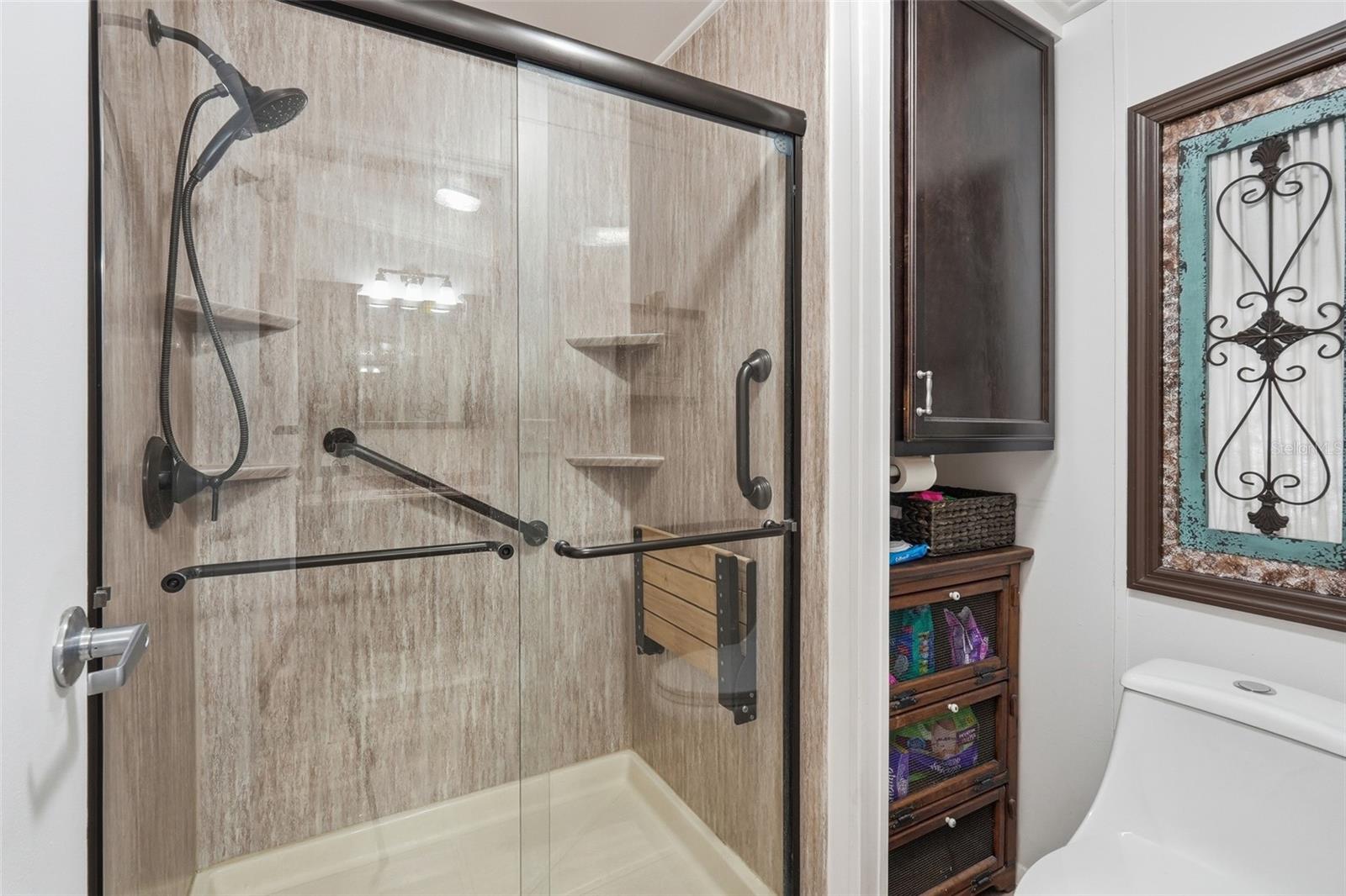 111 WINTERBERRY AVE, WILDWOOD, FL, 34785