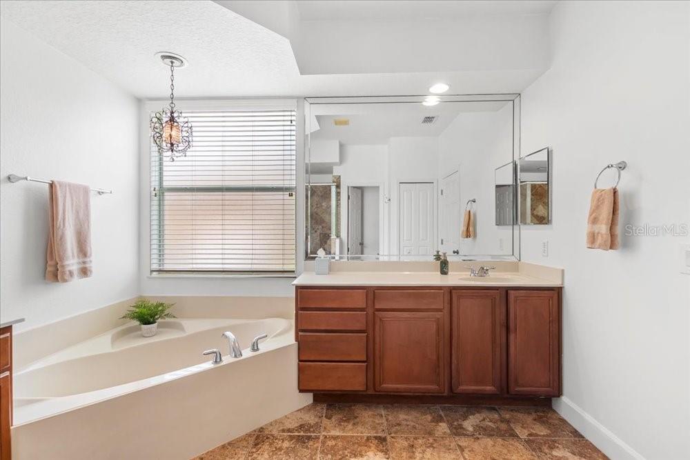 3632 HOLLYWOOD PL, OVIEDO, FL, 32766