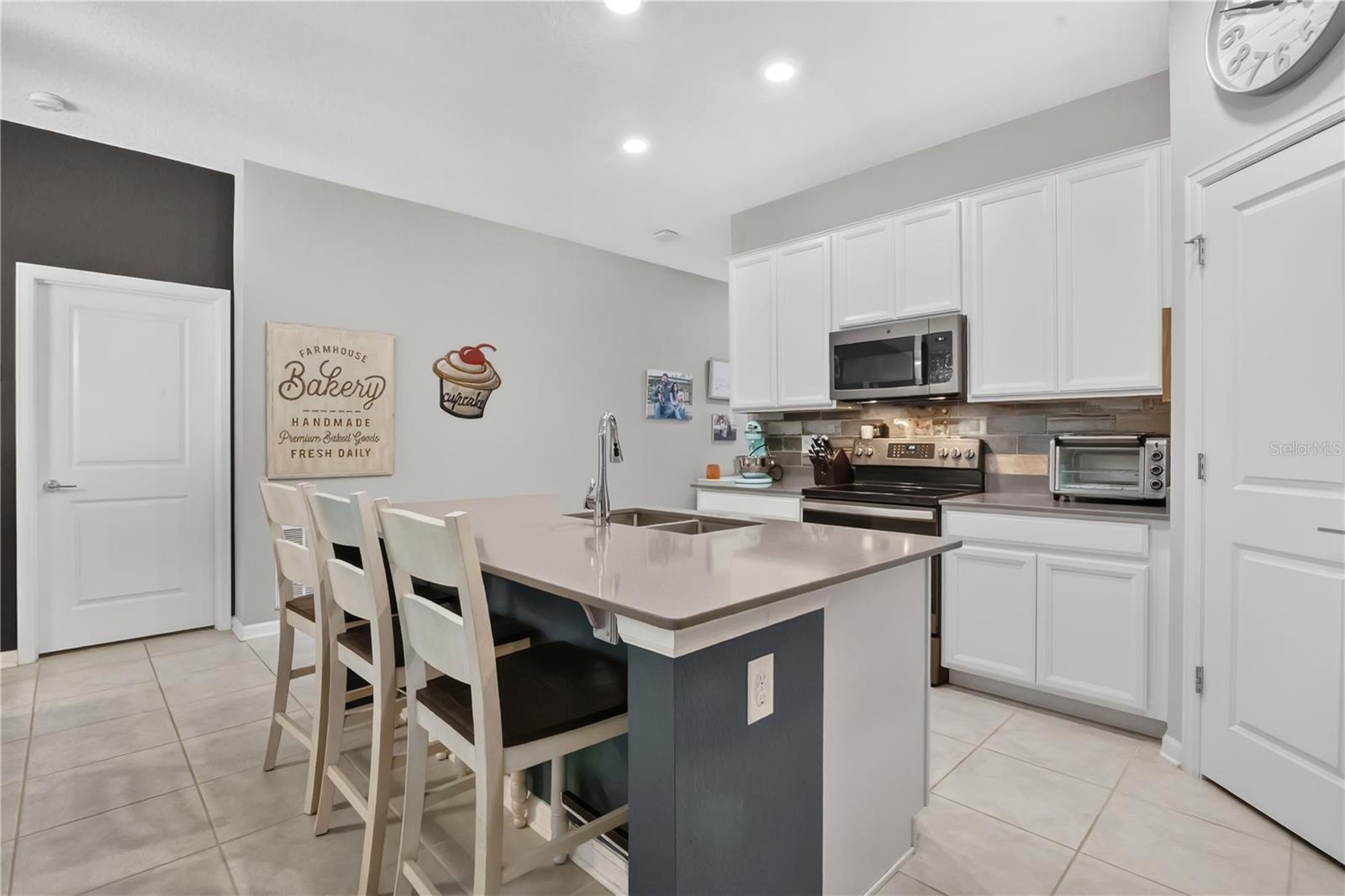 16467 GLASSY LOCH LOOP, CLERMONT, FL, 34714