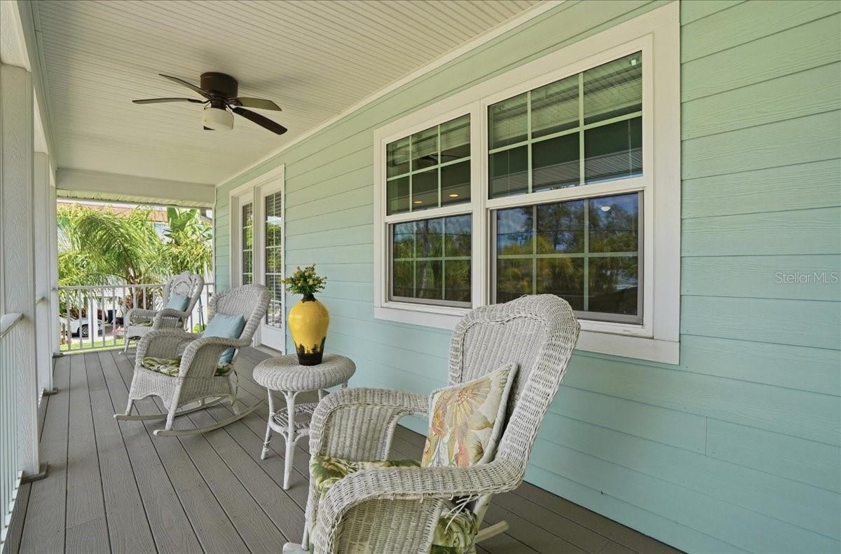 2811 GULF DR, HOLMES BEACH, FL, 34217