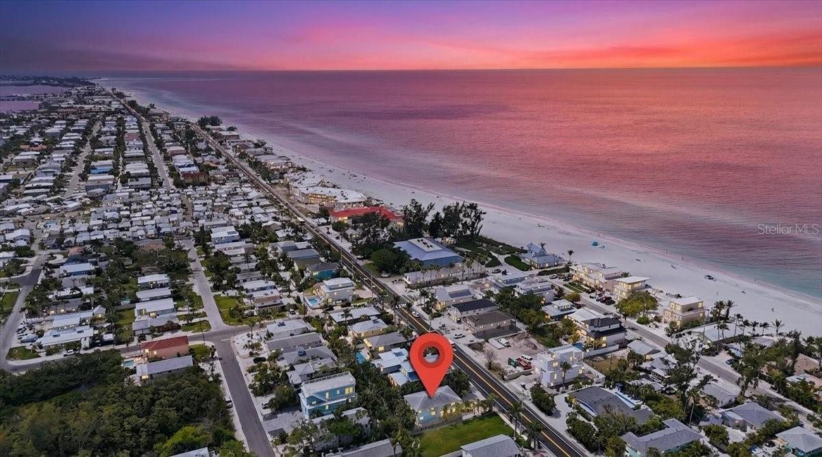 2811 GULF DR, HOLMES BEACH, FL, 34217