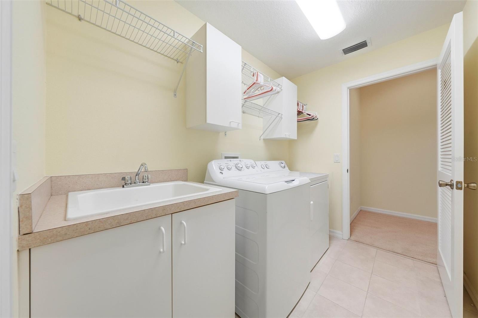 1627 KENSINGTON PL, THE VILLAGES, FL, 32162