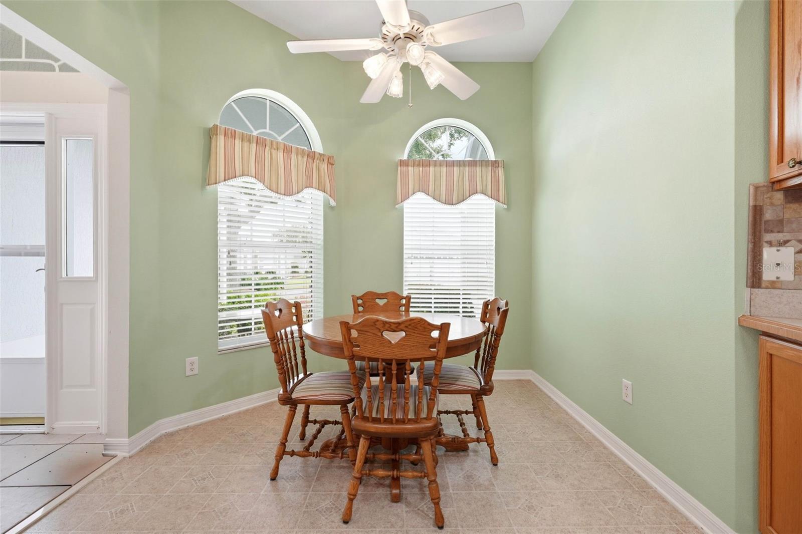 1627 KENSINGTON PL, THE VILLAGES, FL, 32162