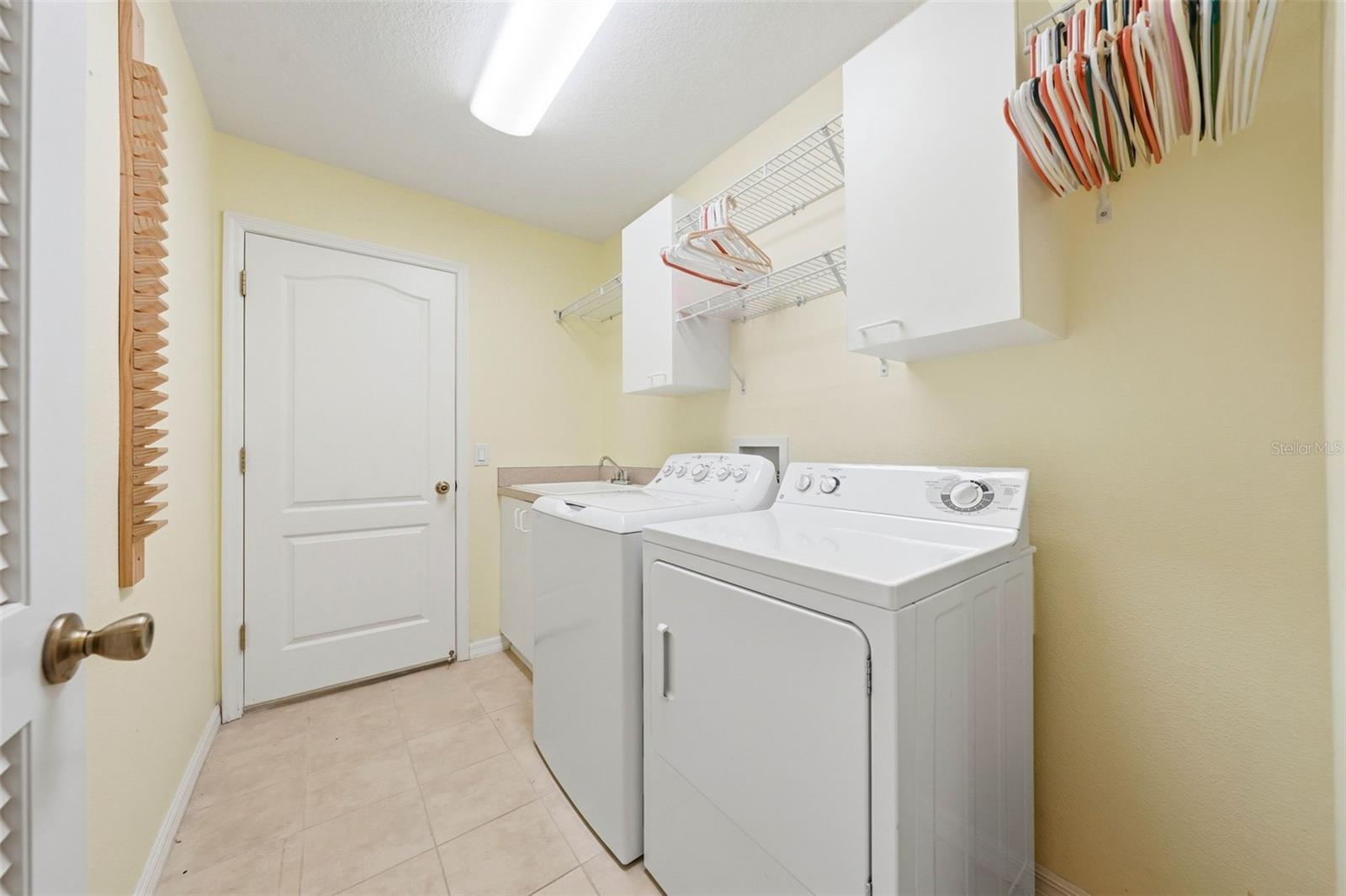 1627 KENSINGTON PL, THE VILLAGES, FL, 32162