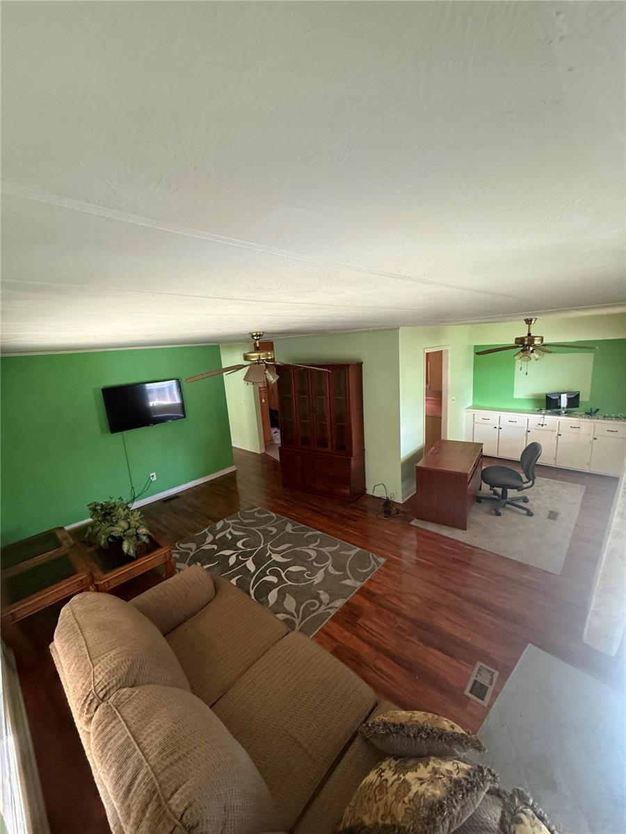 138 MOSS DR, DEBARY, FL, 32713